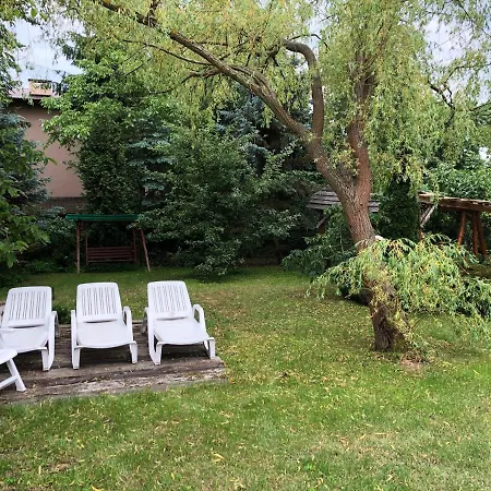 Caloroczny Blisko Lasu I Morza Na Urokliwej Dzialce 4300 M2 펜션
