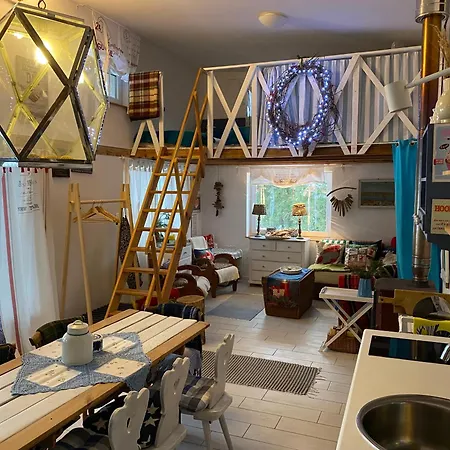 Caloroczny Blisko Lasu I Morza Na Urokliwej Dzialce 4300 M2 *