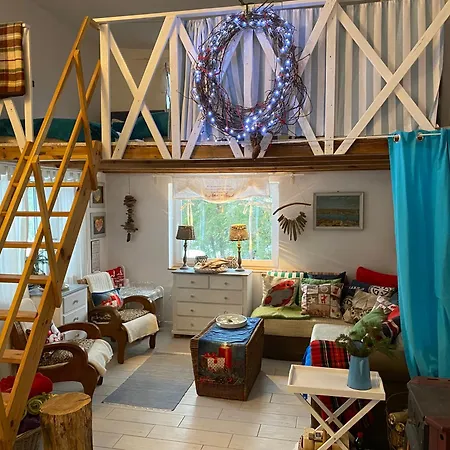 Caloroczny Blisko Lasu I Morza Na Urokliwej Dzialce 4300 M2 *