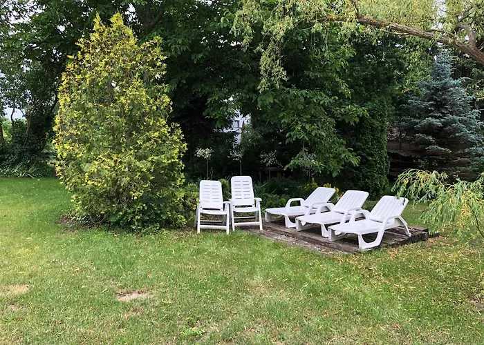 Caloroczny Blisko Lasu I Morza Na Urokliwej Dzialce 4300 M2 Σπίτι διακοπών