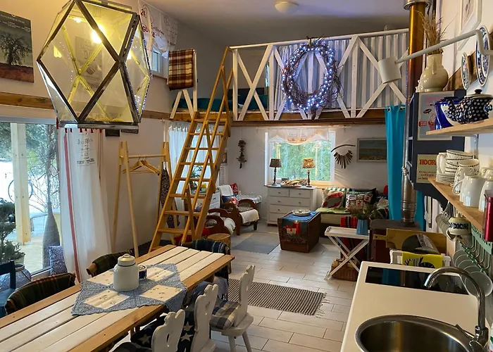 Caloroczny Blisko Lasu I Morza Na Urokliwej Dzialce 4300 M2 *