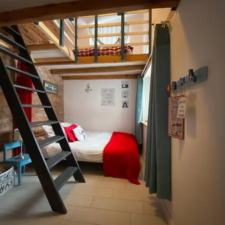 Ferienhaus Caloroczny Blisko Lasu I Morza Na Urokliwej Dzialce 4300 M2 Danzig